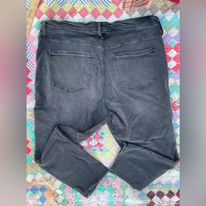 Madewell The Mom Jean size 35